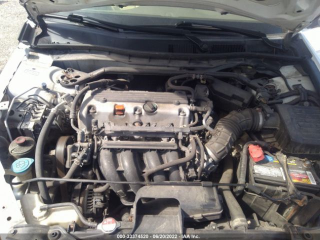 Photo 9 VIN: 1HGCP2F77AA143274 - HONDA ACCORD SDN 