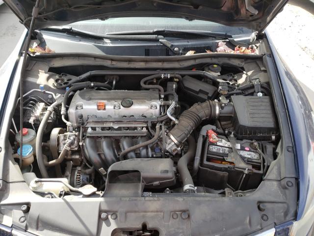 Photo 6 VIN: 1HGCP2F77AA166828 - HONDA ACCORD EX 