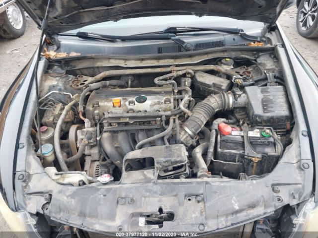 Photo 9 VIN: 1HGCP2F77AA180762 - HONDA ACCORD 