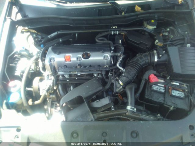 Photo 9 VIN: 1HGCP2F77BA016042 - HONDA ACCORD SDN 