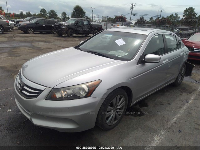 Photo 1 VIN: 1HGCP2F77BA022102 - HONDA ACCORD SDN 