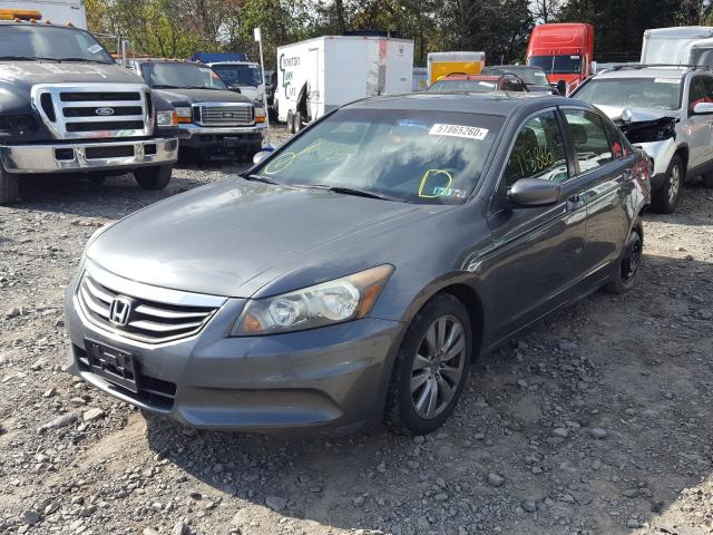 Photo 1 VIN: 1HGCP2F77BA113399 - HONDA ACCORD EX 