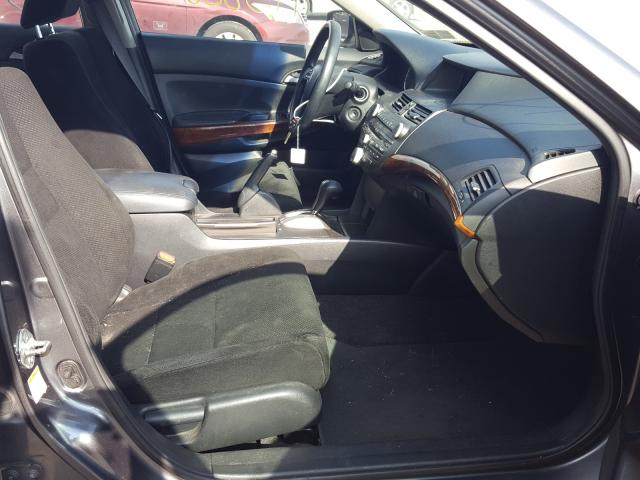 Photo 4 VIN: 1HGCP2F77BA113399 - HONDA ACCORD EX 