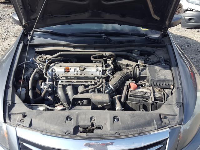 Photo 6 VIN: 1HGCP2F77BA113399 - HONDA ACCORD EX 