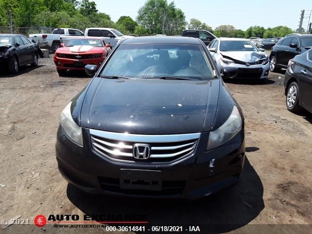 Photo 2 VIN: 1HGCP2F77CA007357 - HONDA ACCORD SDN 