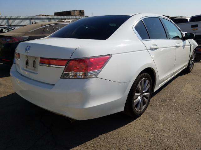 Photo 3 VIN: 1HGCP2F77CA031917 - HONDA ACCORD EX 