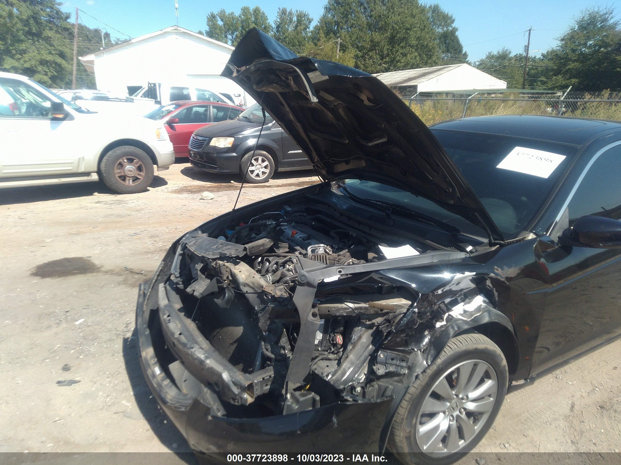 Photo 5 VIN: 1HGCP2F77CA077134 - HONDA ACCORD 