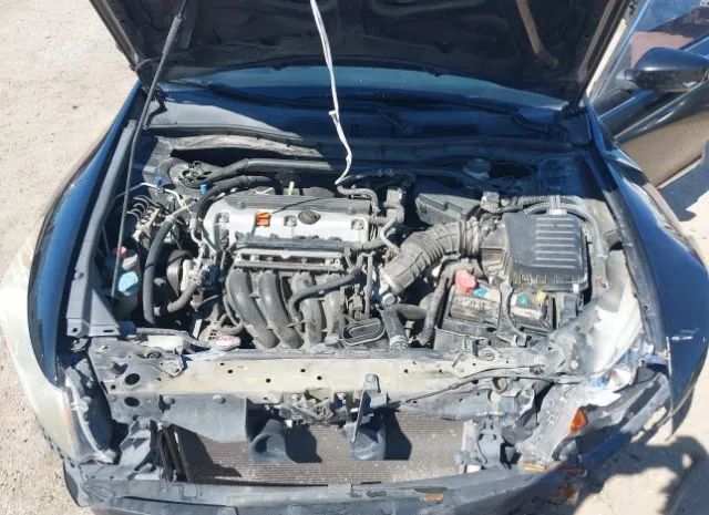 Photo 9 VIN: 1HGCP2F77CA132973 - HONDA ACCORD SDN 