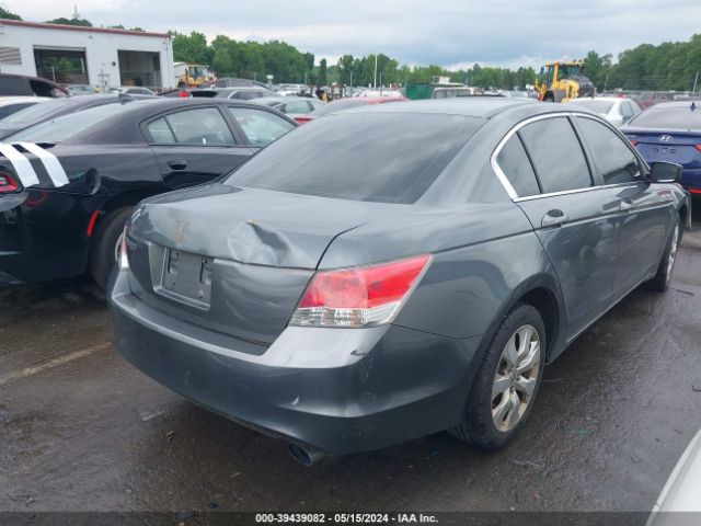 Photo 3 VIN: 1HGCP2F78AA014752 - HONDA ACCORD 