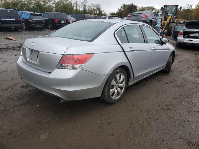 Photo 3 VIN: 1HGCP2F78AA091072 - HONDA ACCORD EX 