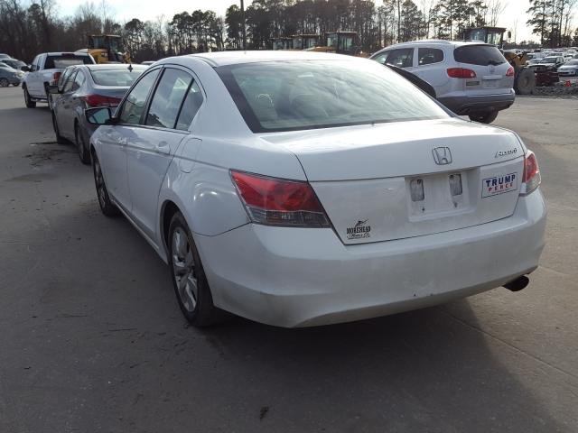 Photo 2 VIN: 1HGCP2F78AA180821 - HONDA ACCORD EX 