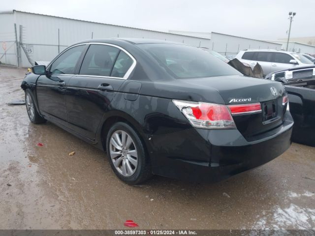 Photo 2 VIN: 1HGCP2F78CA092533 - HONDA ACCORD 