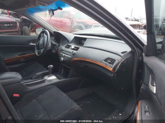 Photo 4 VIN: 1HGCP2F78CA092533 - HONDA ACCORD 