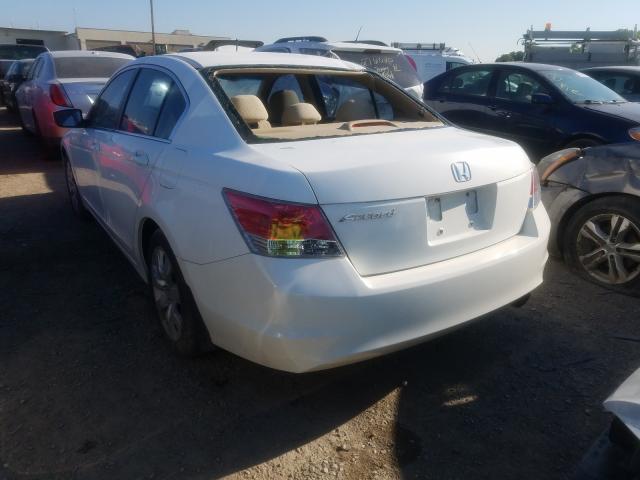 Photo 2 VIN: 1HGCP2F79AA007888 - HONDA ACCORD EX 