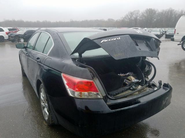 Photo 2 VIN: 1HGCP2F79AA010418 - HONDA ACCORD EX 