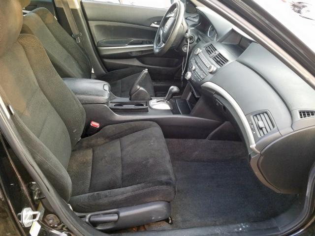 Photo 4 VIN: 1HGCP2F79AA010418 - HONDA ACCORD EX 