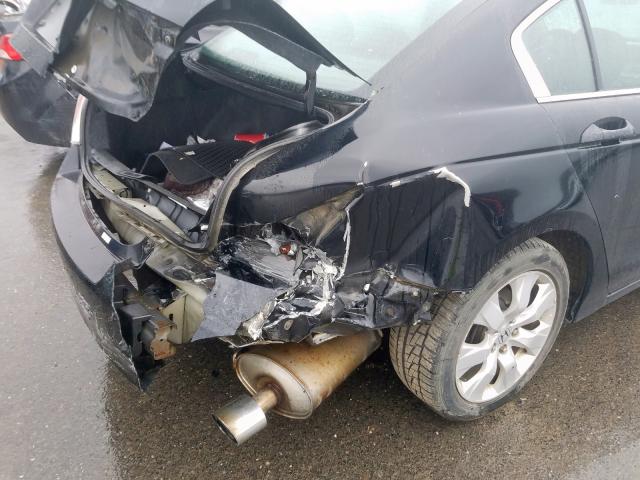 Photo 8 VIN: 1HGCP2F79AA010418 - HONDA ACCORD EX 