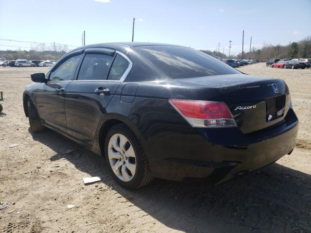 Photo 2 VIN: 1HGCP2F79AA010435 - HONDA ACCORD EX 