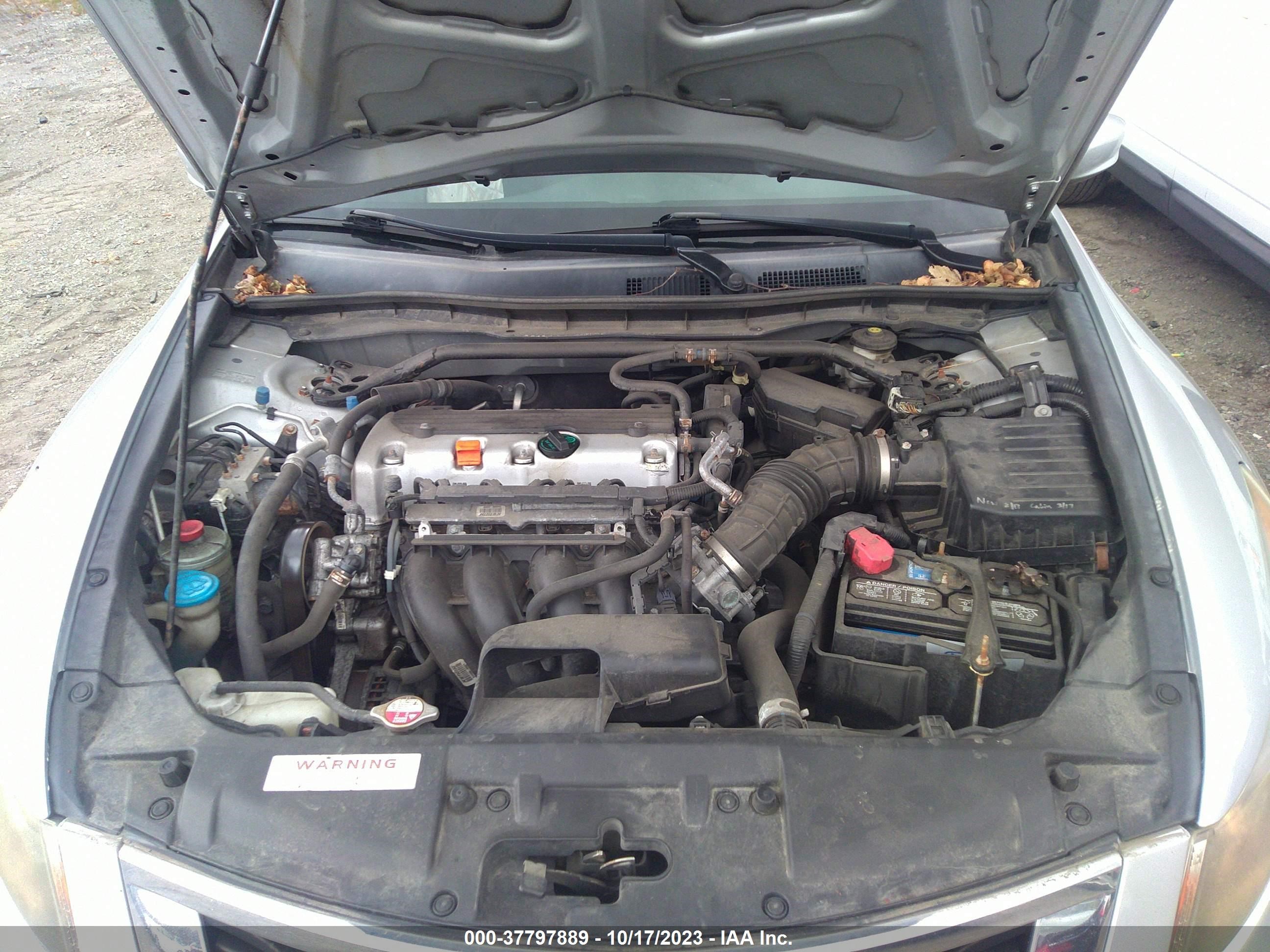 Photo 9 VIN: 1HGCP2F79AA048540 - HONDA ACCORD 