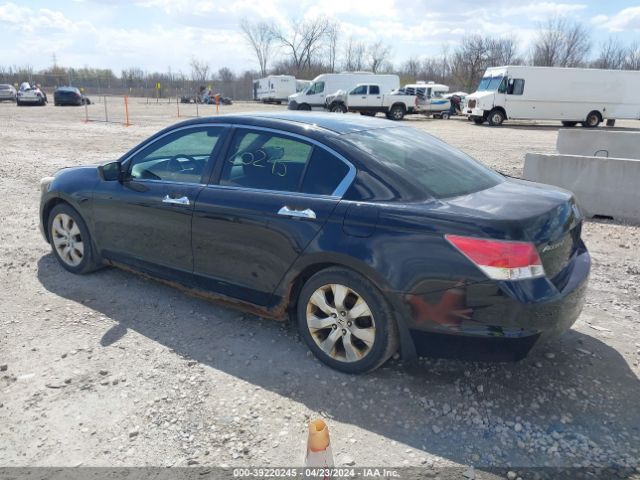 Photo 2 VIN: 1HGCP2F79AA084809 - HONDA ACCORD 