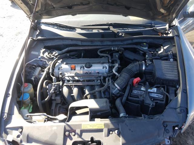 Photo 6 VIN: 1HGCP2F79AA126928 - HONDA ACCORD EX 