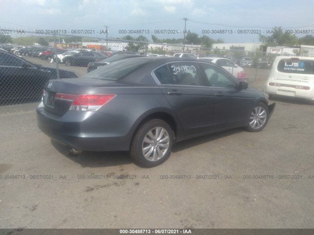 Photo 3 VIN: 1HGCP2F79BA005219 - HONDA ACCORD SDN 