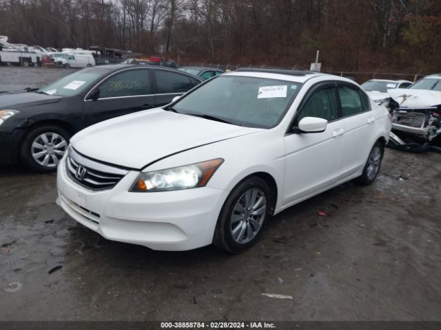 Photo 1 VIN: 1HGCP2F79BA076761 - HONDA ACCORD 