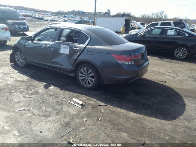 Photo 2 VIN: 1HGCP2F79BA139101 - HONDA ACCORD SDN 