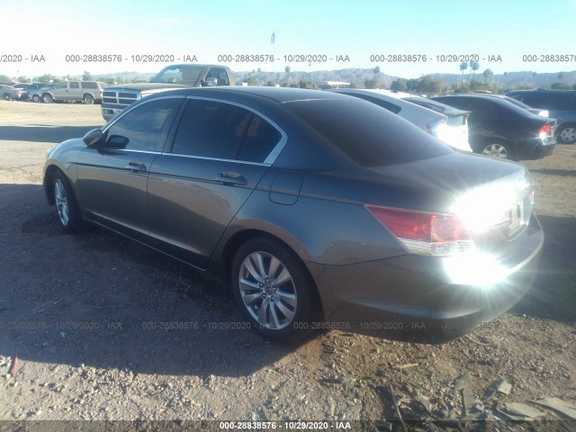 Photo 2 VIN: 1HGCP2F79CA041784 - HONDA ACCORD SDN 