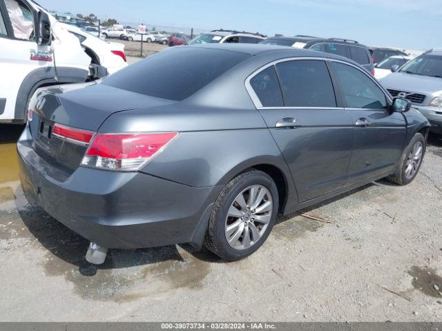 Photo 3 VIN: 1HGCP2F79CA126351 - HONDA ACCORD 