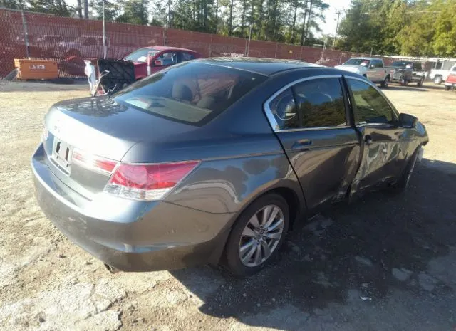 Photo 3 VIN: 1HGCP2F79CA156420 - HONDA ACCORD SDN 