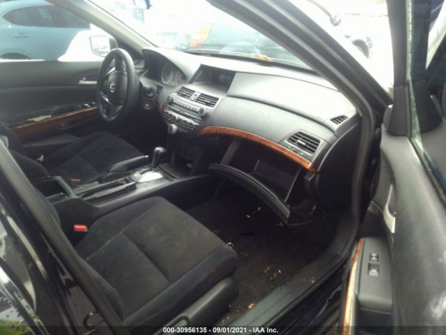 Photo 4 VIN: 1HGCP2F79CA170060 - HONDA ACCORD SDN 