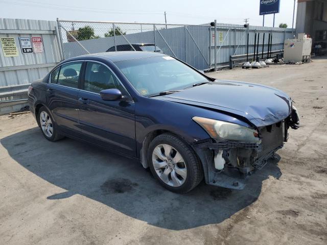 Photo 3 VIN: 1HGCP2F7XAA029429 - HONDA ACCORD EX 