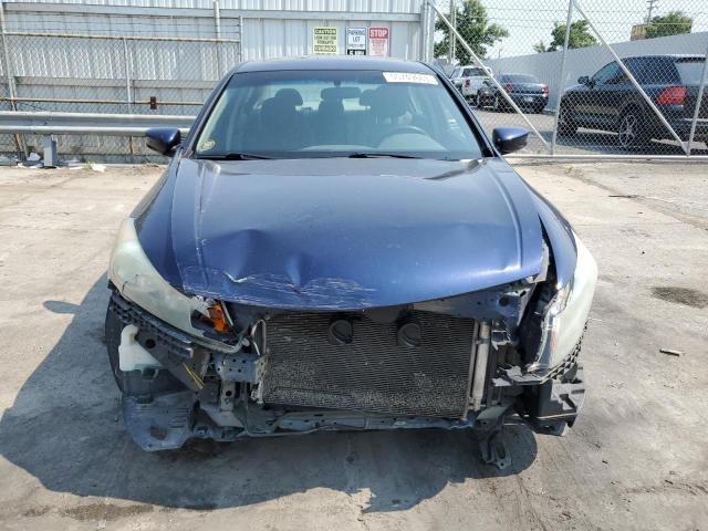 Photo 4 VIN: 1HGCP2F7XAA029429 - HONDA ACCORD EX 