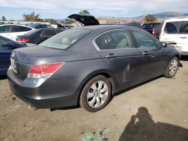 Photo 2 VIN: 1HGCP2F7XAA071471 - HONDA ACCORD 