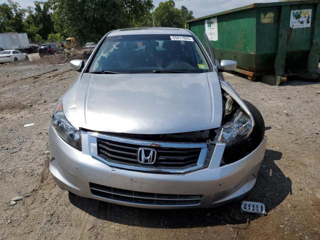 Photo 4 VIN: 1HGCP2F7XAA087119 - HONDA ACCORD EX 