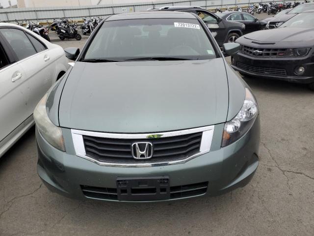 Photo 4 VIN: 1HGCP2F7XAA150168 - HONDA ACCORD SDN 