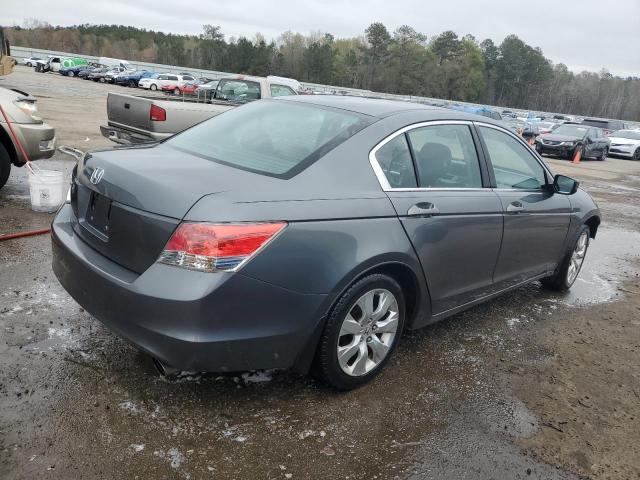 Photo 2 VIN: 1HGCP2F7XAA152115 - HONDA ACCORD EX 