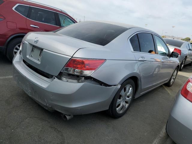 Photo 2 VIN: 1HGCP2F7XAA169660 - HONDA ACCORD EX 