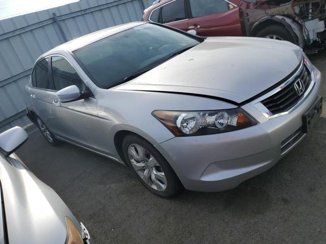 Photo 3 VIN: 1HGCP2F7XAA169660 - HONDA ACCORD EX 