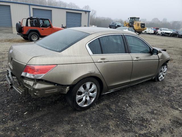 Photo 2 VIN: 1HGCP2F7XAA170761 - HONDA ACCORD 