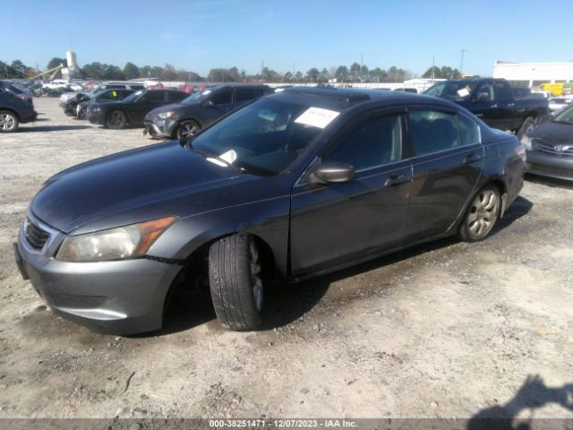 Photo 1 VIN: 1HGCP2F7XAA181565 - HONDA ACCORD SDN 