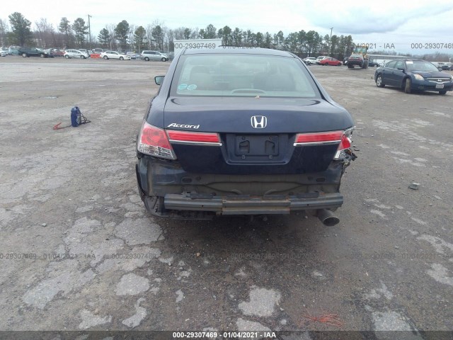 Photo 5 VIN: 1HGCP2F7XBA000563 - HONDA ACCORD SDN 