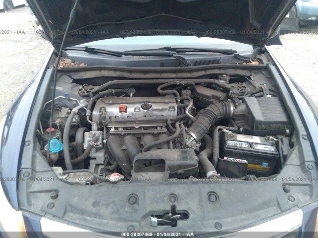 Photo 9 VIN: 1HGCP2F7XBA000563 - HONDA ACCORD SDN 