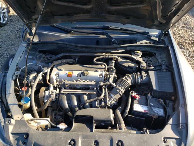 Photo 6 VIN: 1HGCP2F7XBA002393 - HONDA ACCORD EX 