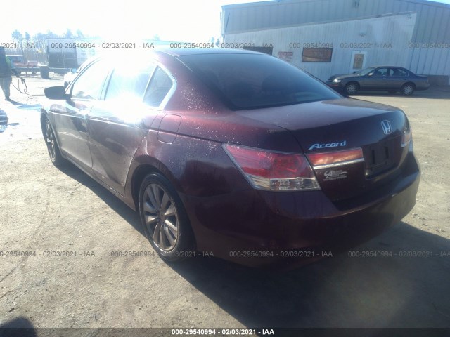 Photo 2 VIN: 1HGCP2F7XBA029285 - HONDA ACCORD SDN 