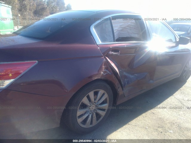 Photo 5 VIN: 1HGCP2F7XBA029285 - HONDA ACCORD SDN 