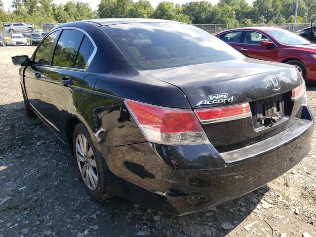 Photo 2 VIN: 1HGCP2F7XBA057250 - HONDA ACCORD EX 