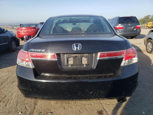 Photo 5 VIN: 1HGCP2F7XBA077112 - HONDA ACCORD 