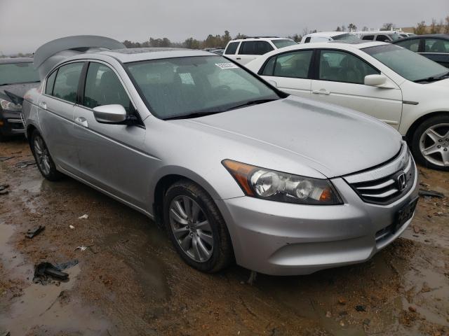 Photo 0 VIN: 1HGCP2F7XCA113477 - HONDA ACCORD EX 